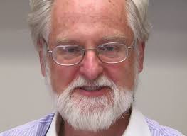 Sperm meets egg: Mystery event may play key role in fertilization