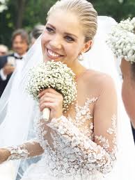 Check spelling or type a new query. Victoria Swarovski Brautkleid Kosten