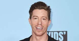 (for charity) shaun white i chopped my hair off! Shaun White Reveals His New Bleach Blonde Hair Pic