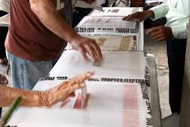 En las casillas especiales la ley sólo autoriza enviar 750 boletas. Jcvwb4n0g2bf3m