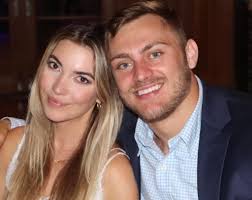 Who is Sara Masterson, Luke Masterson wife? His parents, family, contract,  salary, networth