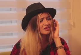 Feride Hilal Akin Ceylan Sarki Sozu