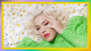 Katy perry dialed in to zane lowe's apple music show to talk about her new single daisies. that's definitely the case with katy perry's latest ray of sunshine through the black clouds single, daisies. Pregnant Katy Perry Delivers Fun Daisies Remix For Can T Cancel Pride Special Watch Entertainment Tonight