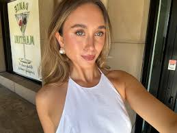 Emma Malouff (@emmamalouff) • Instagram photos and videos