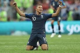 Veja mais ideias sobre seleção francesa, figurinhas da copa, copa de 2018. Mbappe Zidane E Platini Estao Na Selecao Francesa De Todos Os Tempos Esportes R7 Futebol
