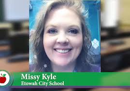 EOW_Missy_Kyle_042224_Web