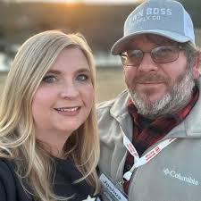 What are reliable home repair services for tree cutting, wood repair, and  countertop installation in Oxford, MS?