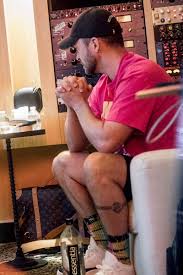 The very talented and entertaining justin timberlake is no stranger to the tattoo gun. Jtpics