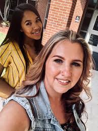 Congrats!👏🏾 At just 14, Sydney Wilson began college at Spelman, the  youngest student ever admitted. She proved excellence has no age limits!  Bullied in early school for being smart, she stayed confident