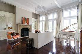 Scroll below for 20 rooms with ceiling beams that have our hearts skipping a beat. High Back Sofa French Living Room Pricey Pads French Living Rooms Living Room Orange Greige Walls