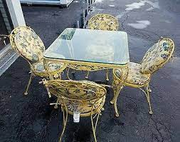 Iron renaissance, antique wrought iron furniture. Post 1950 Vintage Woodard Vatican