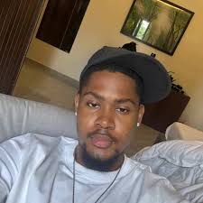 Hi people. Don't skip posts, when you do you skip your visibility. 👌