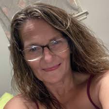 Anyone have experience with or know someone that works @ TQL?