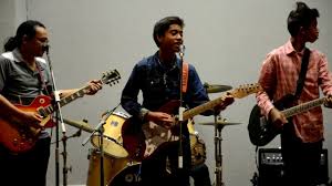 Sambutlah kasih✅ bob tujukan khas utk penyanyi asal lagu ini,abg yazid yg sedang menonton live. Download Lovehunters Jr Feat Moliano Sambutlah Kasih Mp4 Mp3 3gp Naijagreenmovies Fzmovies Netnaija
