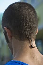 16 Things That Should Not Have A Comeback Yet Tail Hairstyle Boys Haircut Styles Rat Tail Haircut