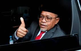 Pejabat menteri di jabatan perdana menteri, tingkat 36, menara dato'onn, pusat dagangan dunia putra (pwtc), 41 jalan tun ismail, 50480 kuala lumpur. Datuk Seri Dr Shahidan Kassim Archives The Leaders Online