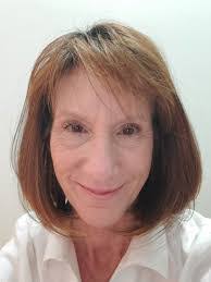 Lynn Mahan's Instagram, Twitter & Facebook