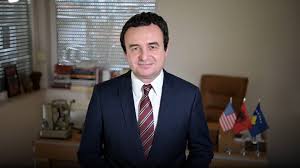Kreu i lëvizjes vetëvendosje kandidat i këtij subjekti për kryeministër, albin kurti, ka hedhur votën e tij në fakultetin ekonomik në kryeqytet. Us Elections Albin Kurti To Albanian Diaspora Vote For Joe Biden
