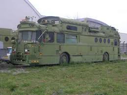 What About This Saviem Bus Spotted Near Toulouse Has Been Use As A Sound System In Rave Parties Vintage Vrachtwagens Oude Auto S Camper