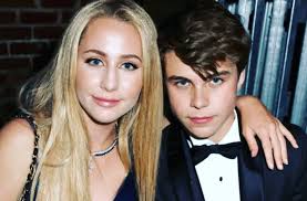 Alexis discussing drewfus with Jason Gh today!! Shes right to also guys Sam  didnt want any of this & she sure sure wouldnt & all she did ever want was  for her