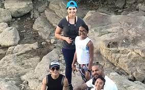 Dhawan has a younger sister named, shreshta dhawan who is a married. Shikhar Dhawan S Daughter Aliyah Trolls Him With A Sarcastic Comment