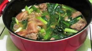 Sajikan sop daging rempah dengan taburan bawang goreng, daun bawang dan sambal. Resep Sop Kaki Babi Praktis Dan Lezat Delicious Pork Leg Soup Recipe Youtube