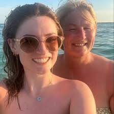 Meg Parker (megparkk)