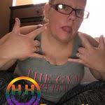 Veronica Akers's Instagram, Twitter & Facebook