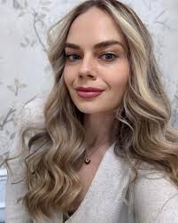 Amalia Matache Hair-Stylist‎