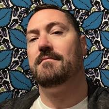 Colleen Diskin's Instagram, Twitter & Facebook