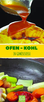 Dieser Weisskohl Wird Mit Hackfleisch Gefullt Und In Einer Wurzigen Gemuse Sosse Im Backofen Gegart Kohlauflauf In 2020 Rezepte Kohlrouladen Rezepte Lecker Schmecker