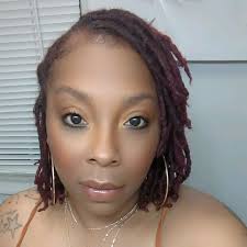 Dionne Austin (@dionneaustin0)