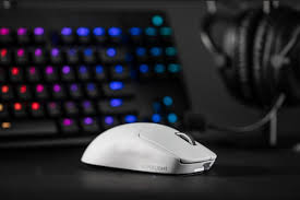 Logitech g g305 lightspeed wireless mouse (black). Logitech S G Pro X Superlight Is Its Lightest Wireless Gaming Mouse Yet The Verge