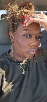 Laray Byrd's Instagram, Twitter & Facebook