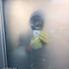 16 de abril de 1894 estádio: Manchester City S Benjamin Mendy Makes Cool Runnings Joke Daily Mail Online