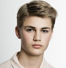 1001 Idees De Coiffure Ado Garcon Un Peu Trop Stylees Coiffure Ado Garcon Coiffure Ado Coupe De Cheveux Ado