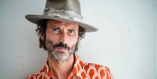 Este fin de semana, The Cure y Blur en Parque Sarmiento, Red Hot Chili  Peppers en River, Leiva y Carlos Rivera en el Luna