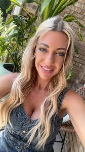 Sarah Albaugh's Instagram, Twitter & Facebook