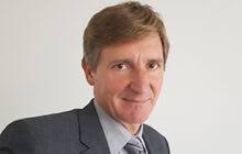 Dazu zählen unter anderem job, schule, kita, der einkauf in ladengeschäften, lieferdienste, medizinische versorgungsleistungen von. Uber Uns Haus Grund Kiel