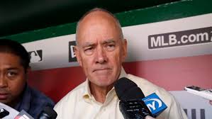 Mets' Alderson to miss GM meetings