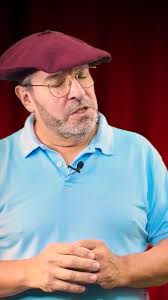 La lámpara de aladino! 🧞‍♀️🪔🧞‍♂️ #comediadeparejas #deseoslocos  #maridoyesposa #lámparamágica #risasseguras #humorenpareja #desafíodedeseos  #tiktokdivertido #comediaviral #2millonesderisas #parati ...