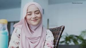 Untuk perempuan, bagian payudara akan mulai berkembang dan fase menstruasi dimulai. Ciri Perempuan Yang Buat Lelaki Geram Maskulin
