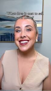 I thought Christmas was the same everywhere, I was wrong! 🔗 To browse  current listings: www.deb-thompson.com ✓ For Real Estate Inquiries:  blufftonhomesforsale@gmail.com ☎️ Give me a call or text at (513)290-9242  👉Instagram,