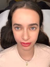 Debra Mangan's Instagram, Twitter & Facebook