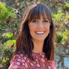 Amazon.com: Lies in Bone: 9781633375338: Symons, Natalie: Books