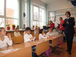 Check spelling or type a new query. Biblio È™coala De Pietoni La È™coala GimnazialÄƒ Alexandru Cel Bun IaÈ™i Biblioteca JudeÅ£eanÄƒ Gheorghe Asachi Iasi