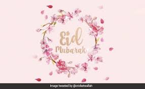 I wish on this eid that my friend be blessed with love and luck and all he wants. Happy Eid Ul Fitr 2021 Wishes Quotes Eid Mubarak Messages Greetings And Eid Sms