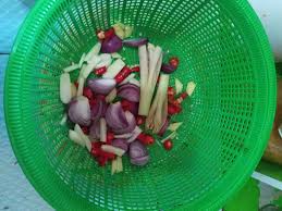 Sebelum ni saya selalu beli je kulit tart ni dan buat cheesenya sendiri. Resepi Shell Out Anakdenesor