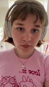 Laura Mullor Musically