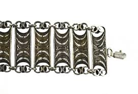 Acum se concretizează cele trei ideologii care au schimbat fața lumii: Bratara De Argint Filigran Perioada Postbelica Romania Vintage Podoabe Cu Stil